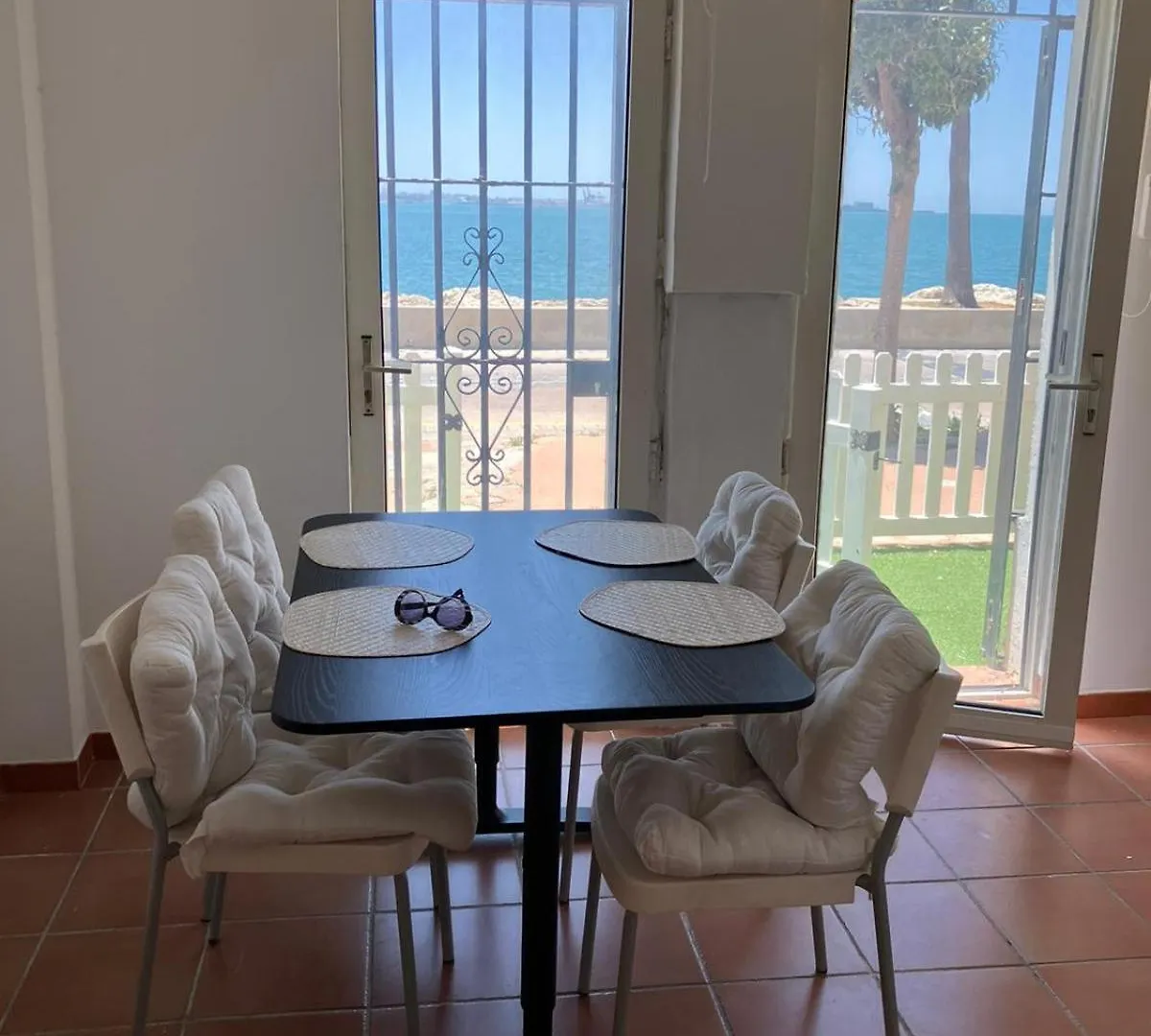 Apartamento Con Vistas A Bahia De Cadiz El Puerto de Santa Maria Spain